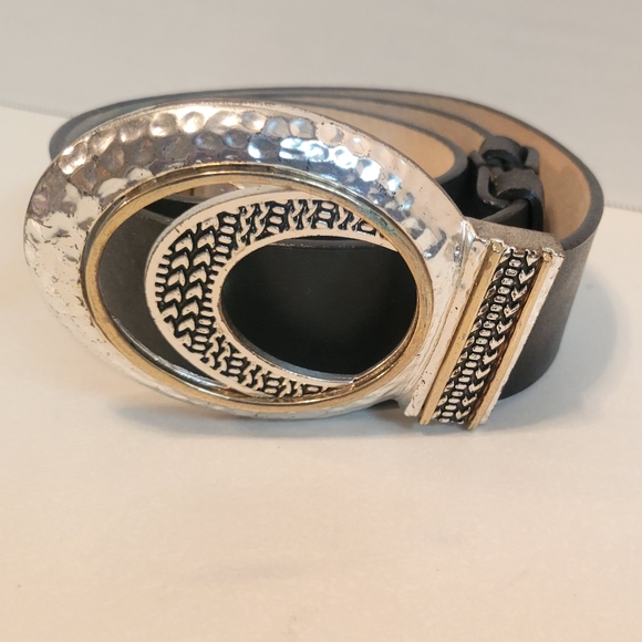 Chico's Black Genuine Leather Adjustable Belt Size small - Picture 11 of 12